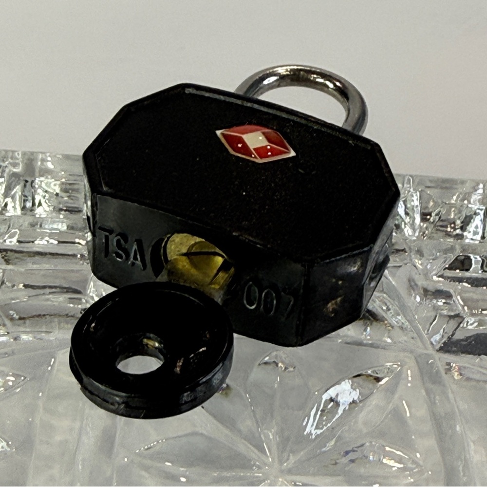 TSA 007 Travel Luggage Lock Compact Black Security Padlock 🔒 - Picture 2 of 12